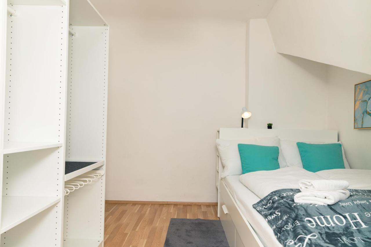 Milky Way Top Floor 2-Bedroom Apartment Air Condition Viena Exterior foto
